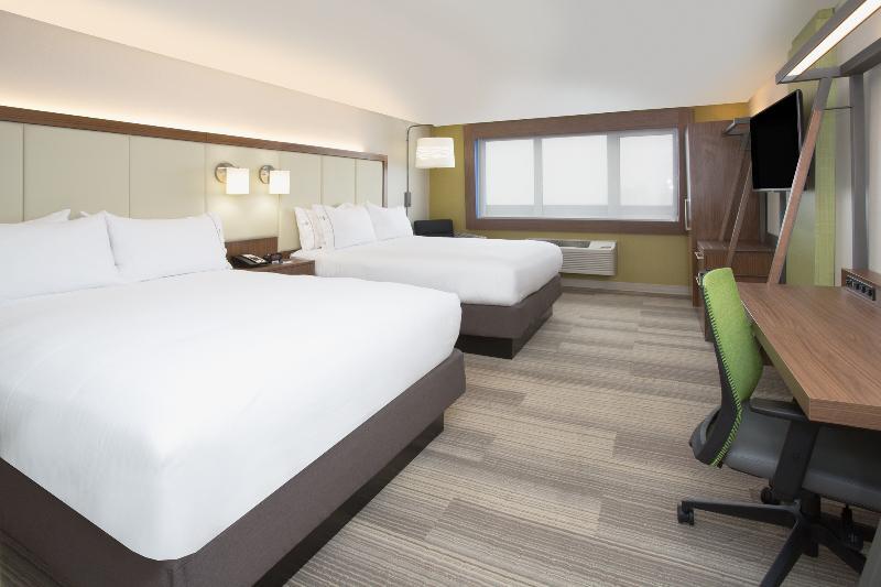 Holiday Inn Express & Suites Wilmington West - Medical Park By Ihg Экстерьер фото